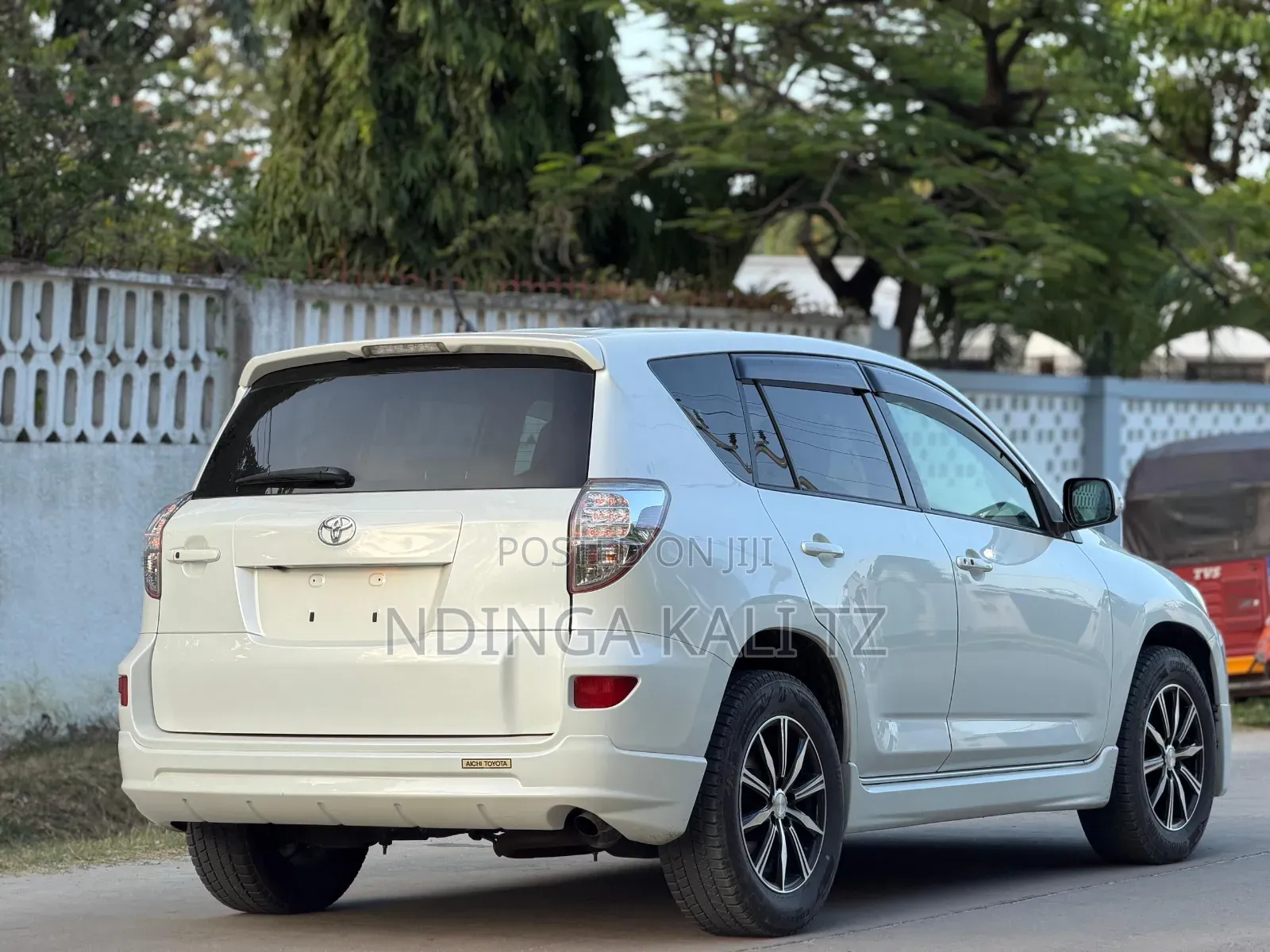 Toyota RAV4 2008 White