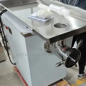 Commercial Stainless Steel Electric Meat Grinder 650kg/H