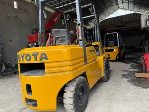 Toyota Forklift With Computer Diesel Engine