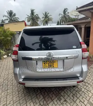Toyota Land Cruiser Prado 2014 Silver
