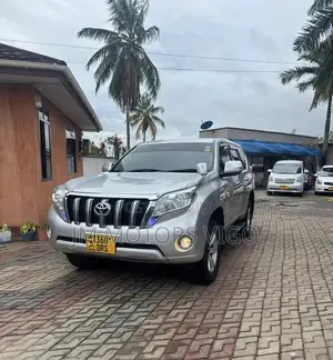 Toyota Land Cruiser Prado 2014 Silver