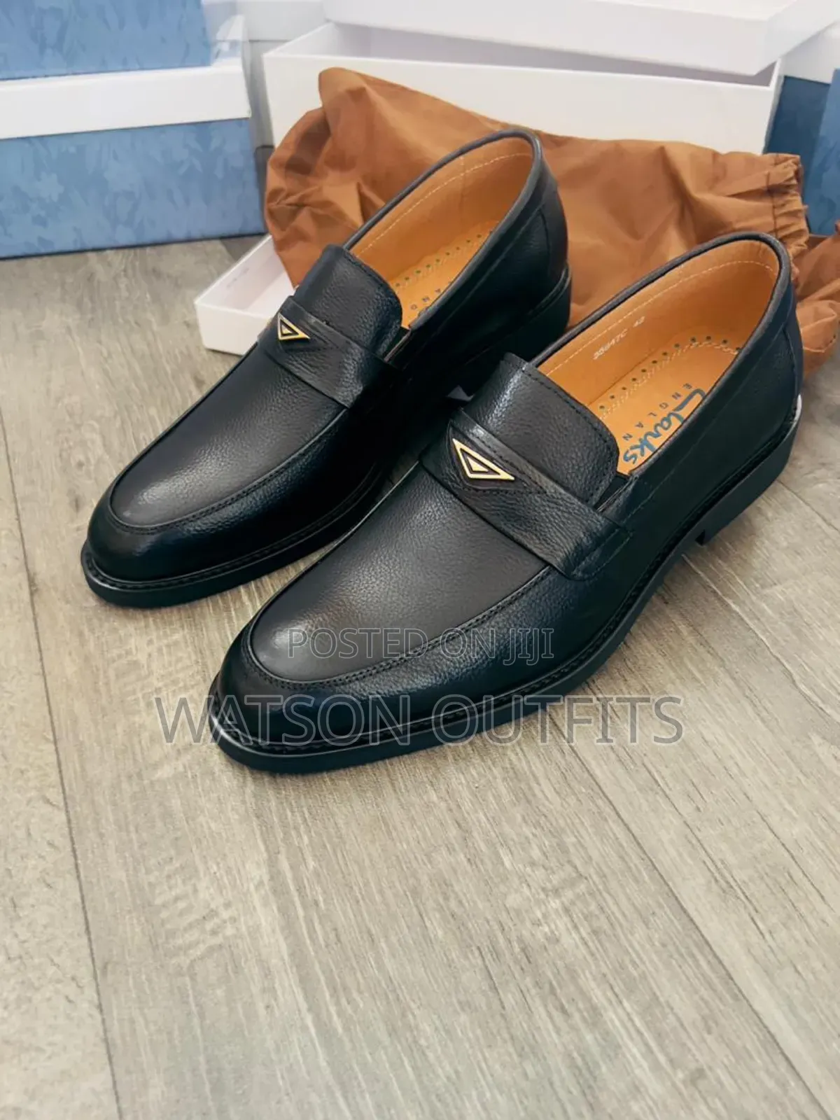 Men's Leather Loafer or Mocca Shoes Nicely Well Moulded