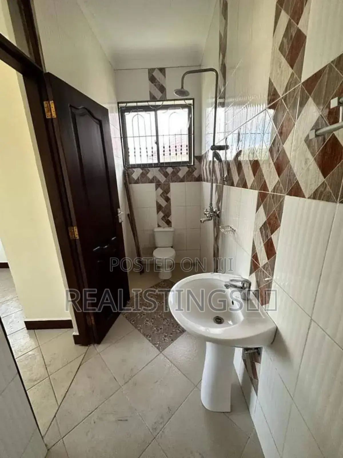 3bdrm Apartment in Landhome Tz🇹🇿, Chang'ombe for rent