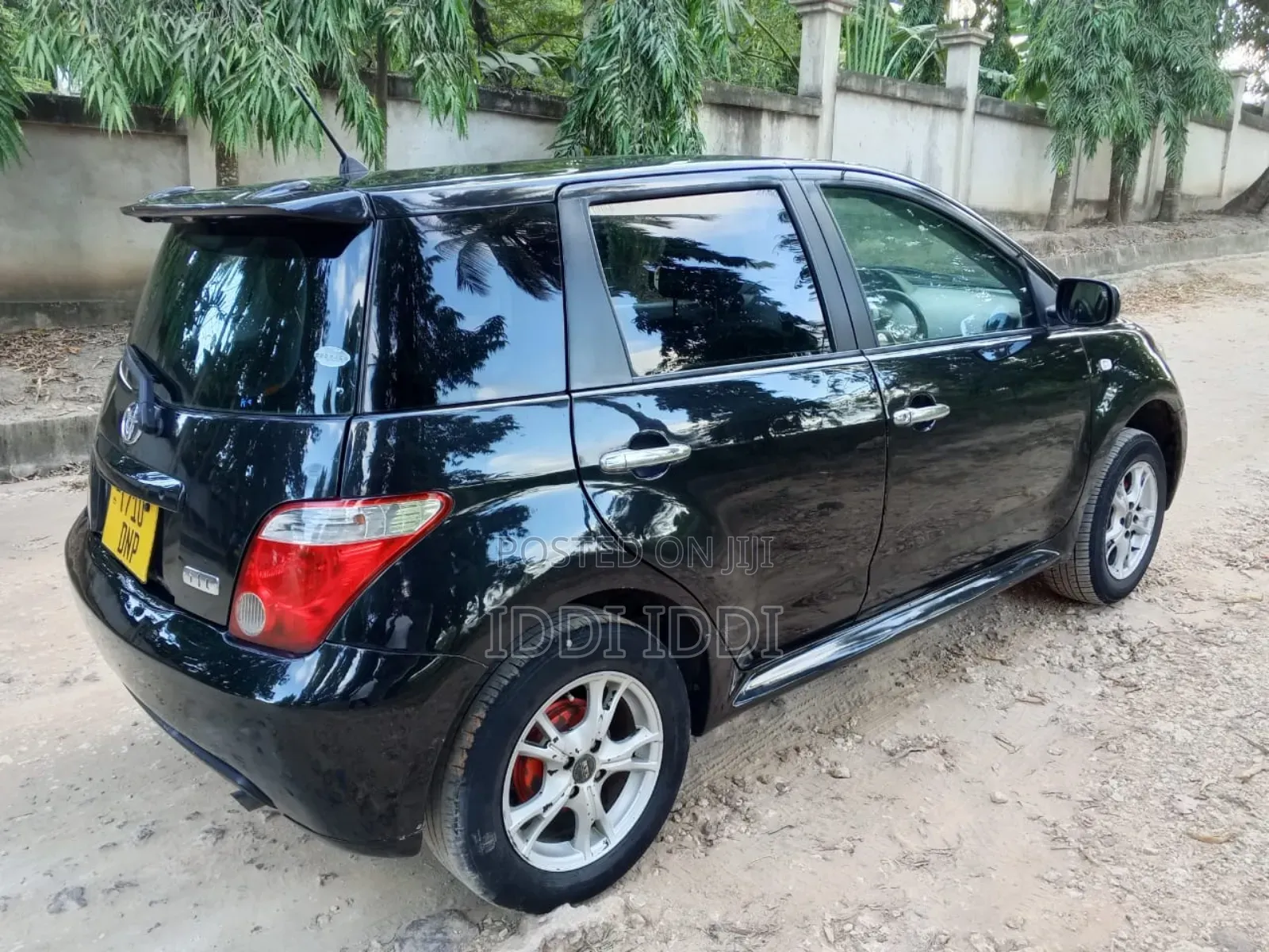 Toyota IST 2005 Black