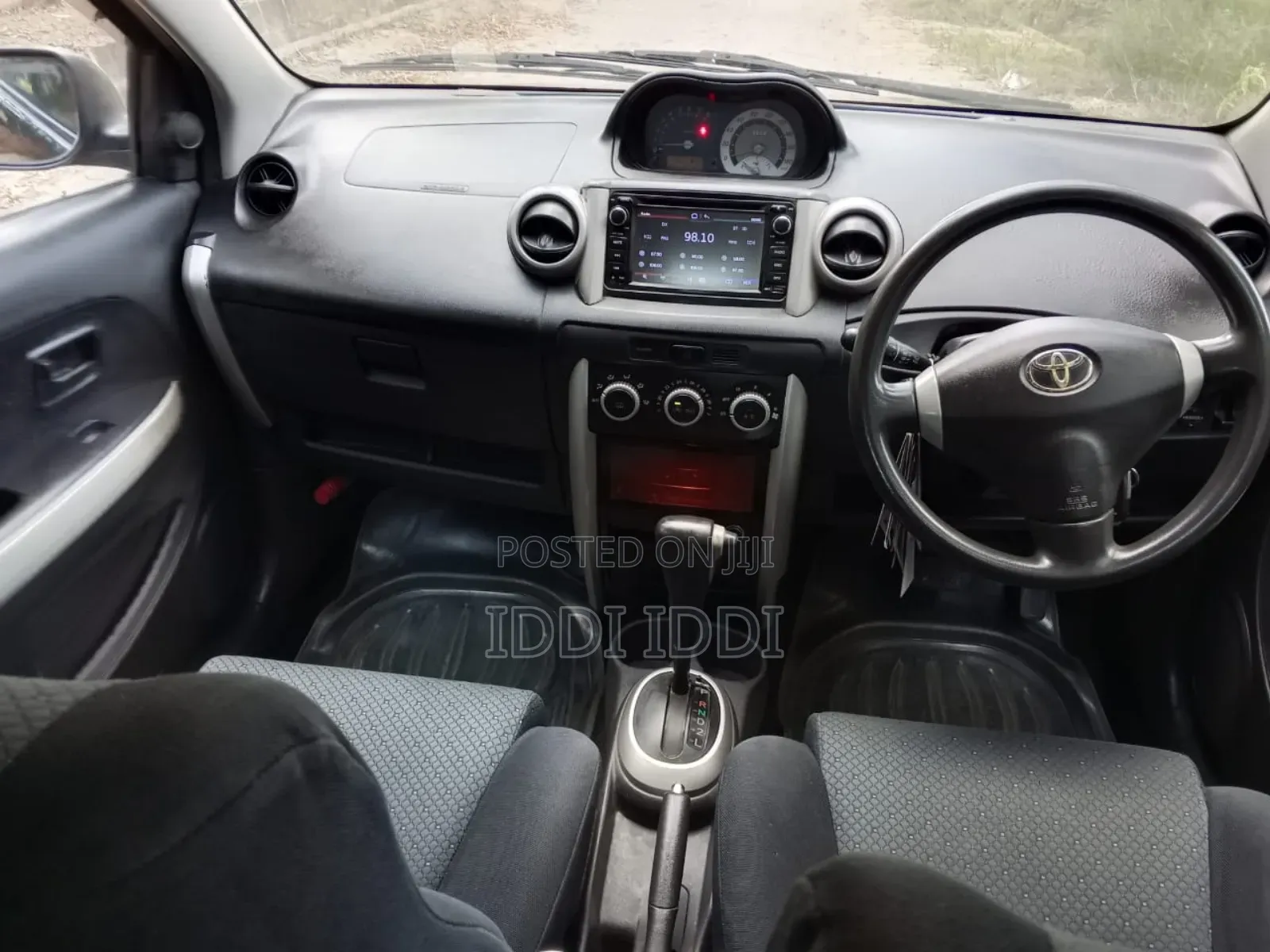 Toyota IST 2005 Black