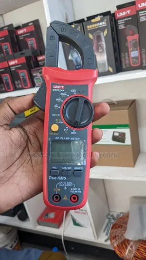 Uni-T Digital Ac Clamp Meter (Ut202a+)