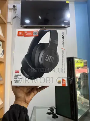 JBL Live 770