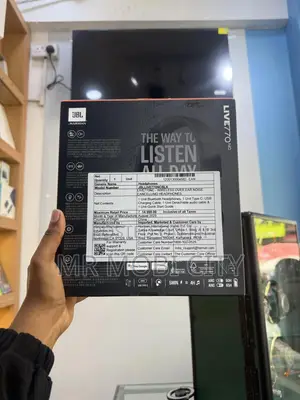 JBL Live 770