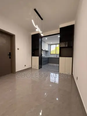 3bdrm Apartment in Coolest Estate, Oyster Bay for sale
