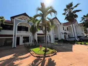 3bdrm Villa in Masaki for rent