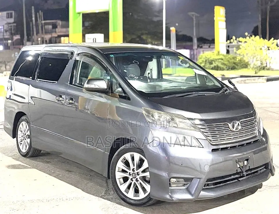 Toyota Vellfire 2008 Gray