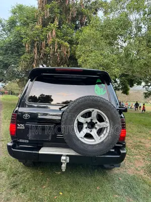 Toyota Land Cruiser 1994 Black