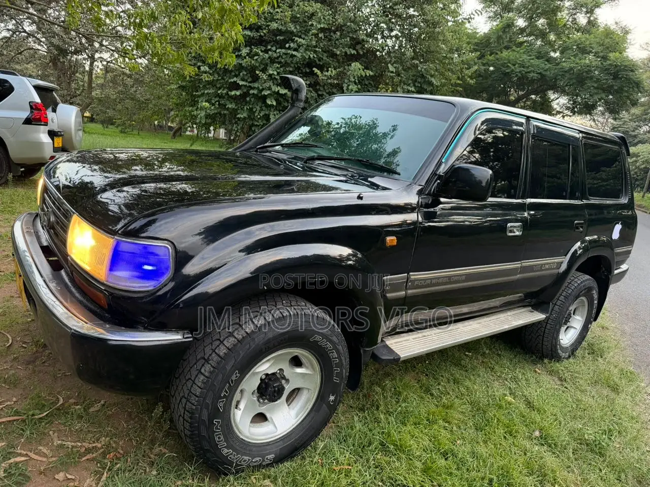 Toyota Land Cruiser 1994 Black