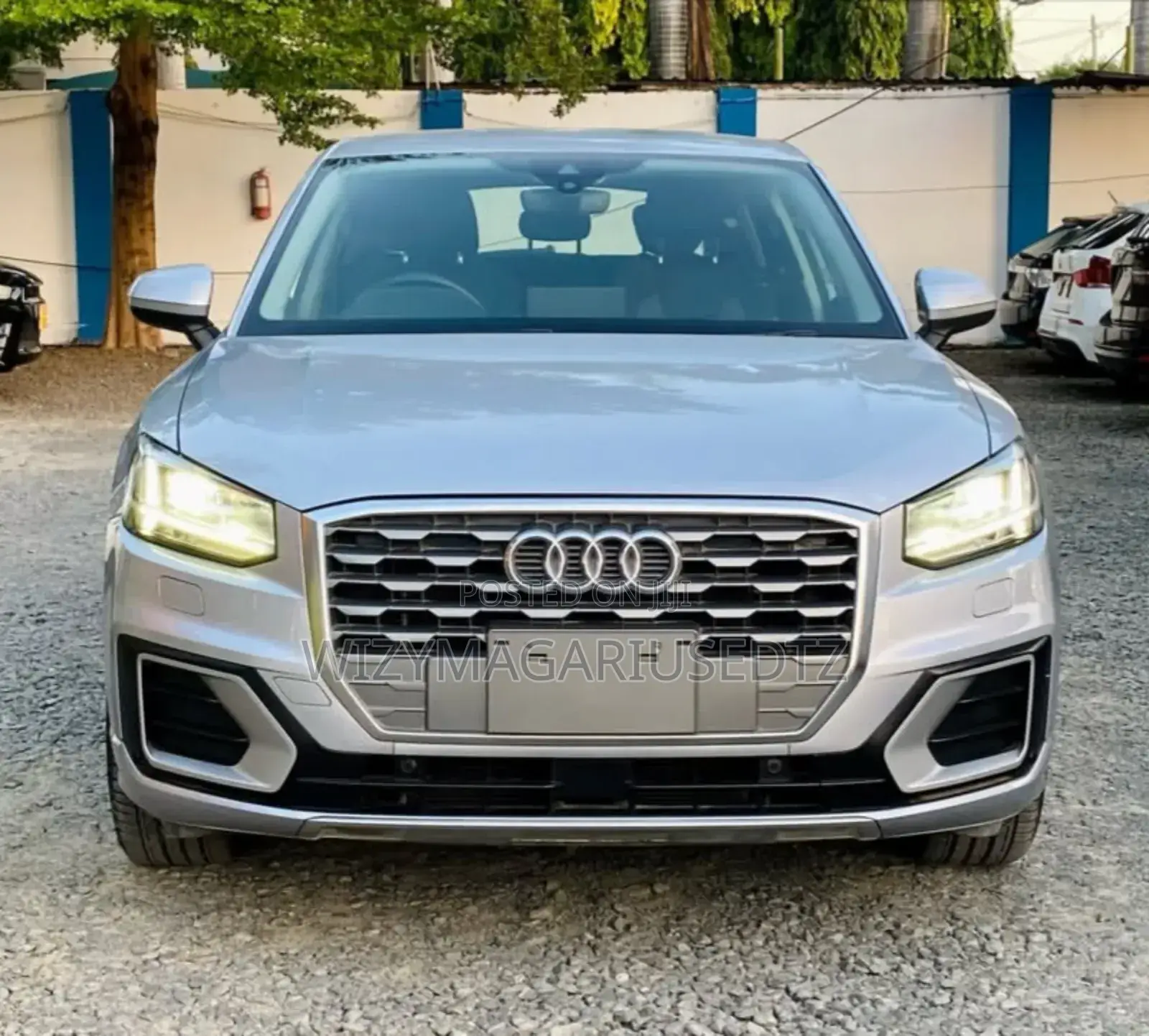 Audi Q2 2018 Silver