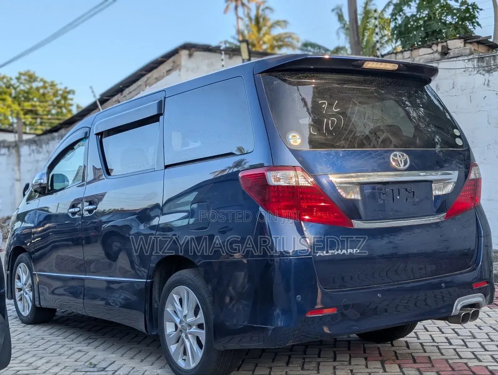 Toyota Alphard 2.4 Petrol FWD 2008 Blue