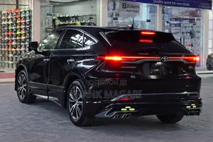 Toyota Harrier 2021 Black