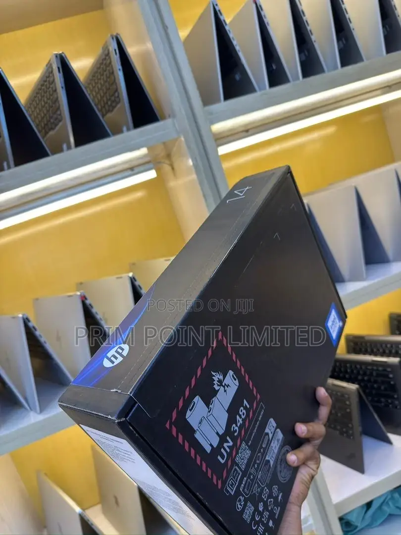 New Laptop HP OmniBook X Flip 14" 16GB Intel Core I7 SSD 1T