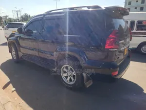 Toyota Land Cruiser Prado 2007 Black