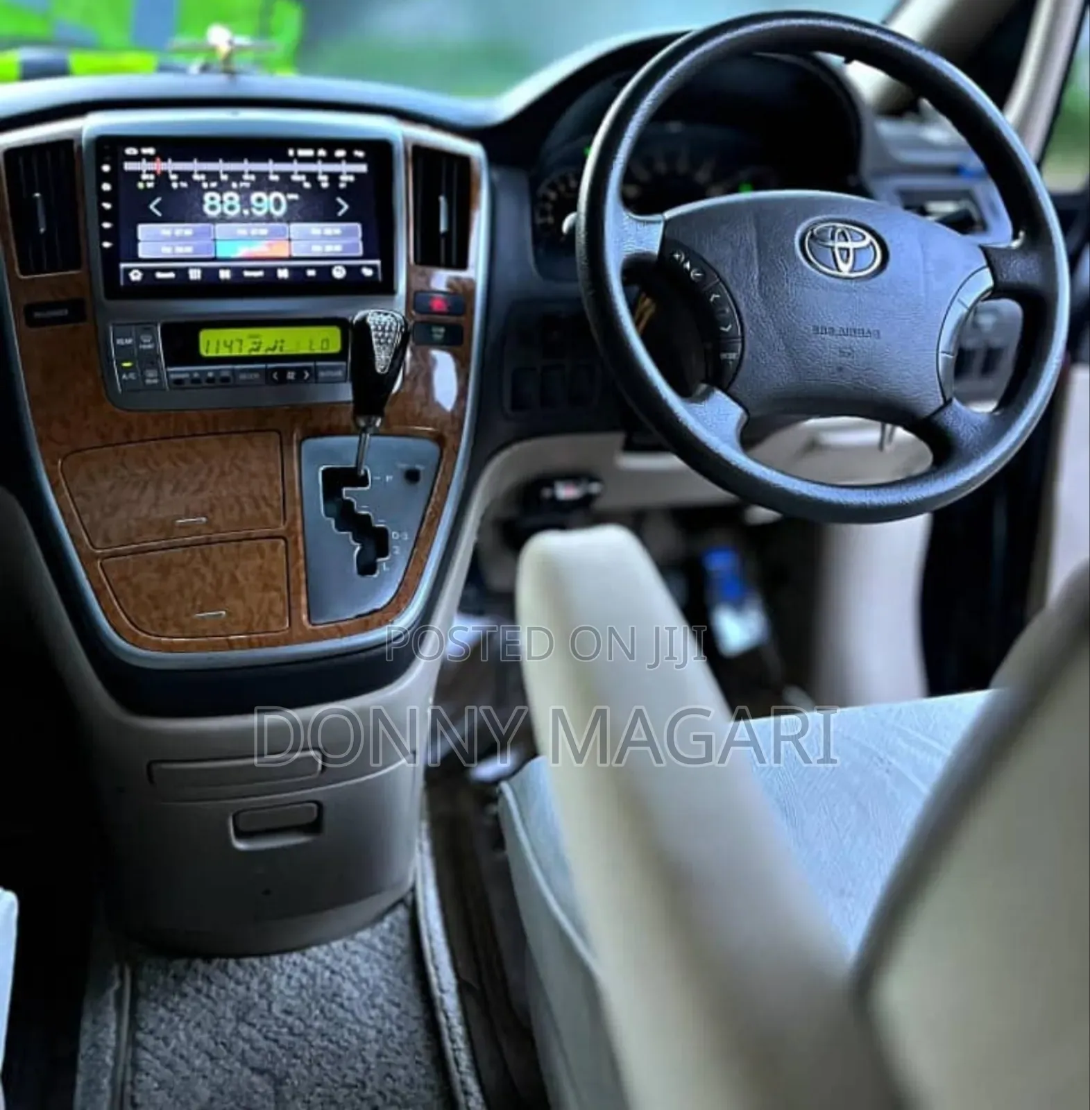 Toyota Alphard 2.4 Petrol AWD 2006 Black