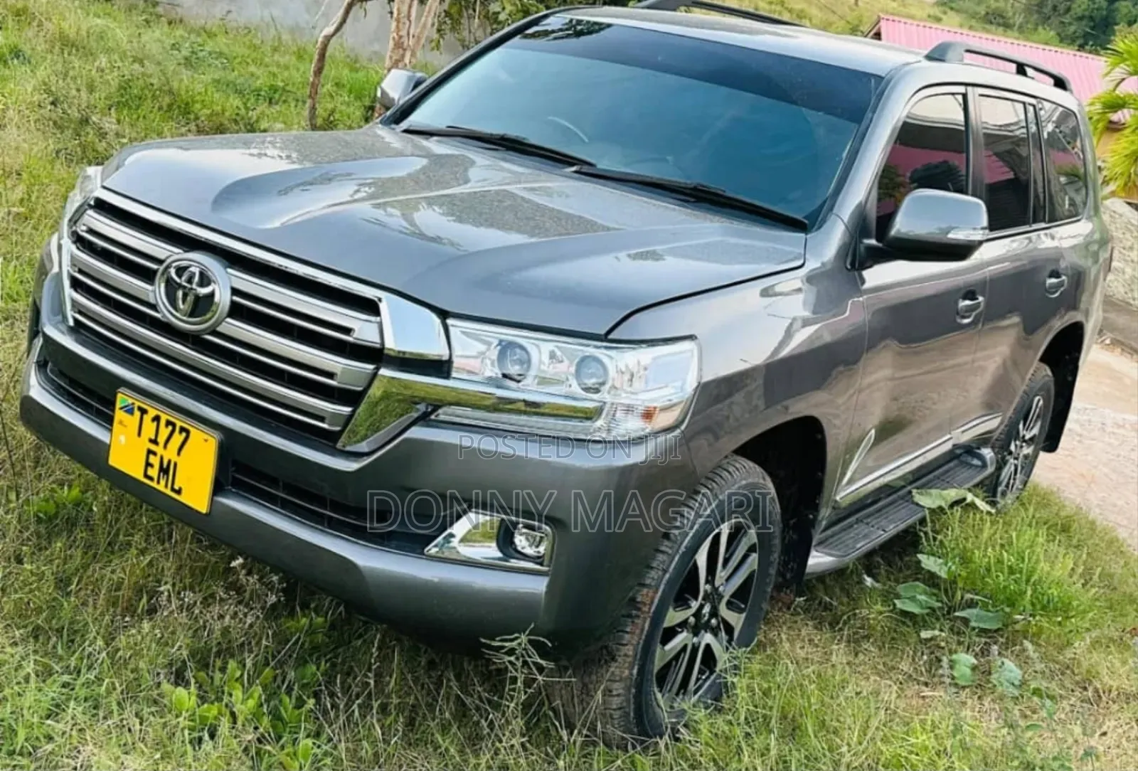 Toyota Land Cruiser 2012 Gray
