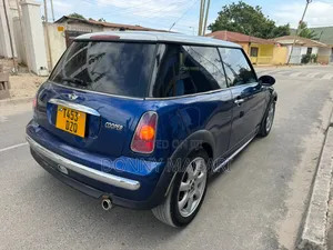 Mini Cooper 2020 Blue