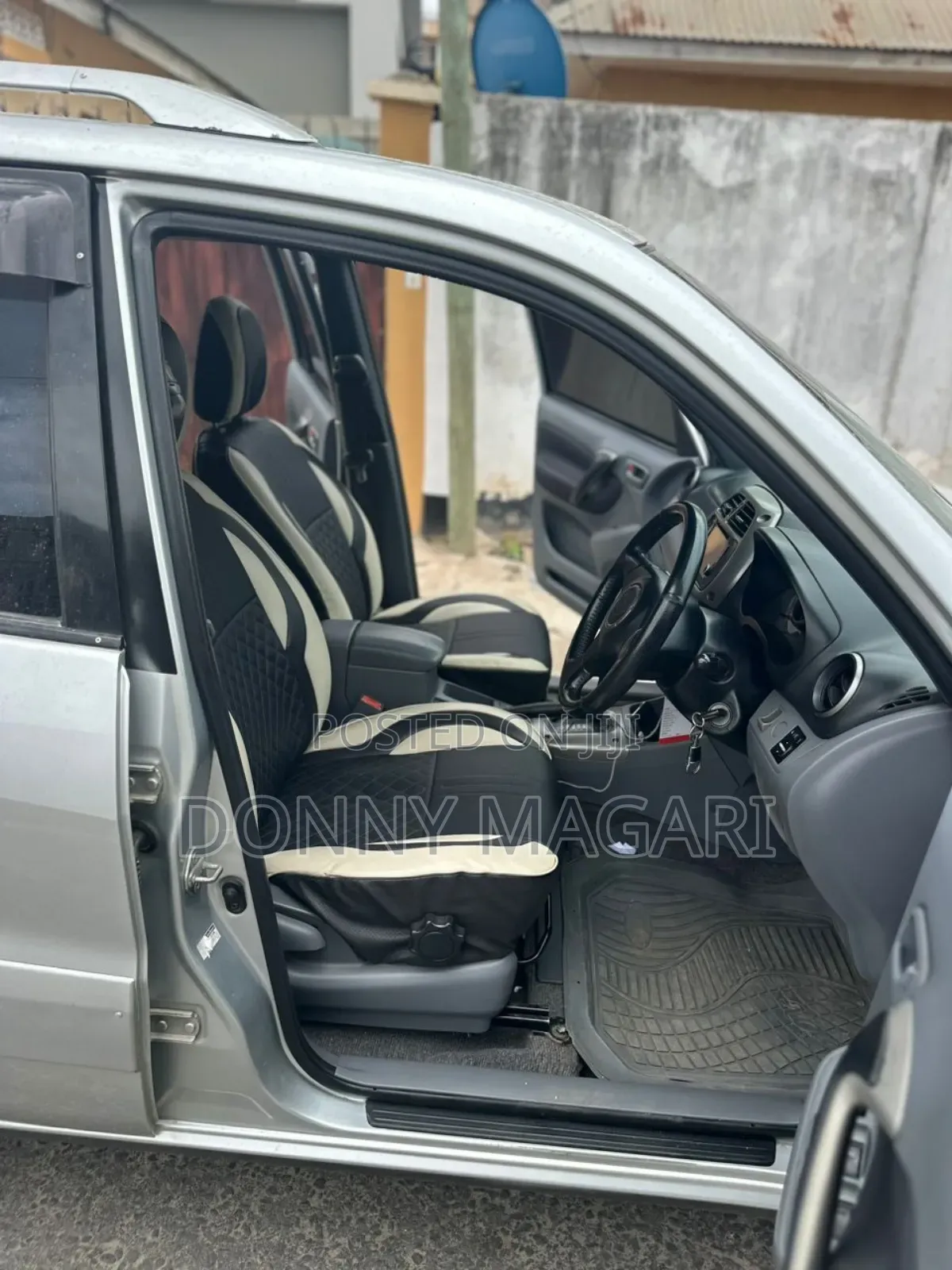 Toyota RAV4 2002 Silver