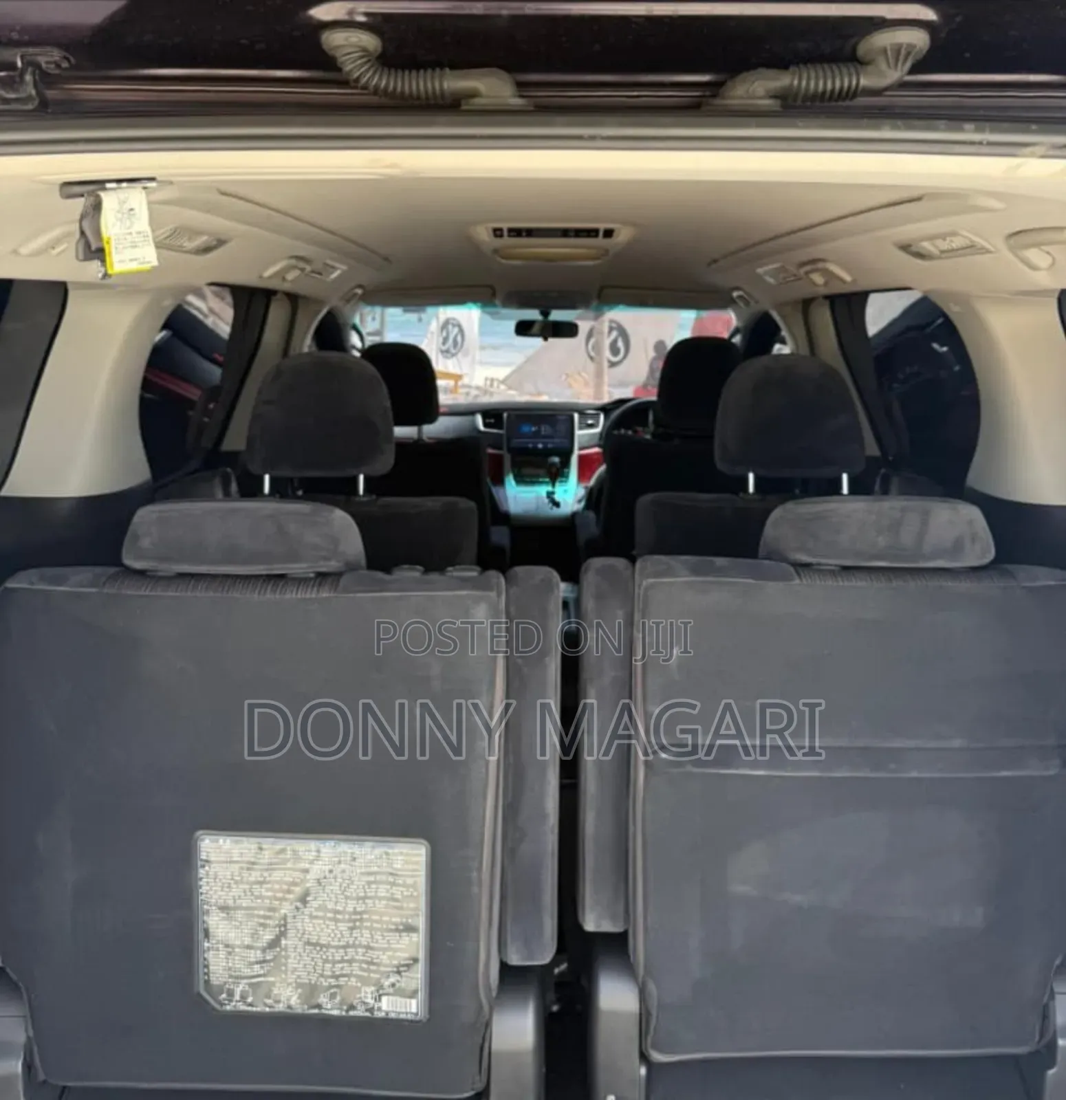 Toyota Vellfire 2010 Maroon