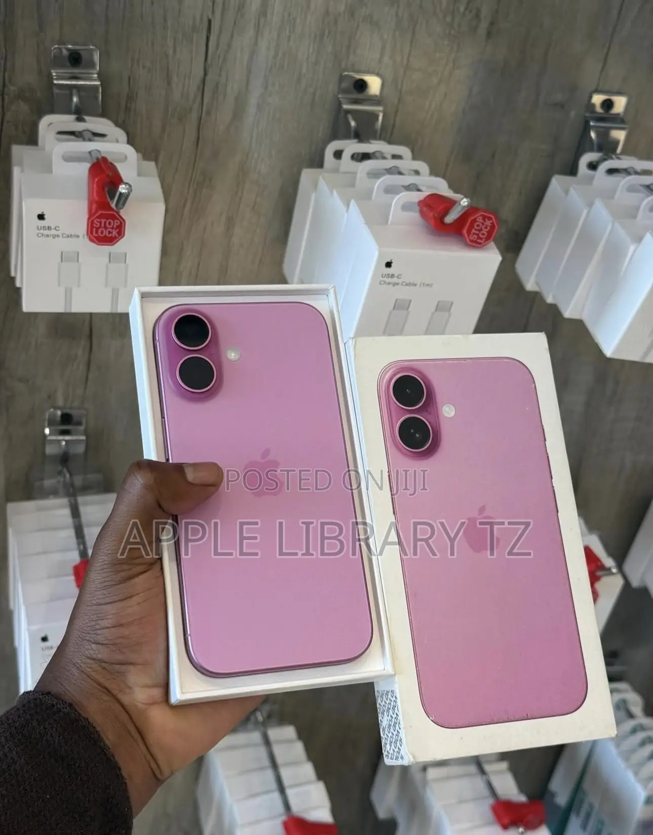 New Apple iPhone 16 128 GB Pink