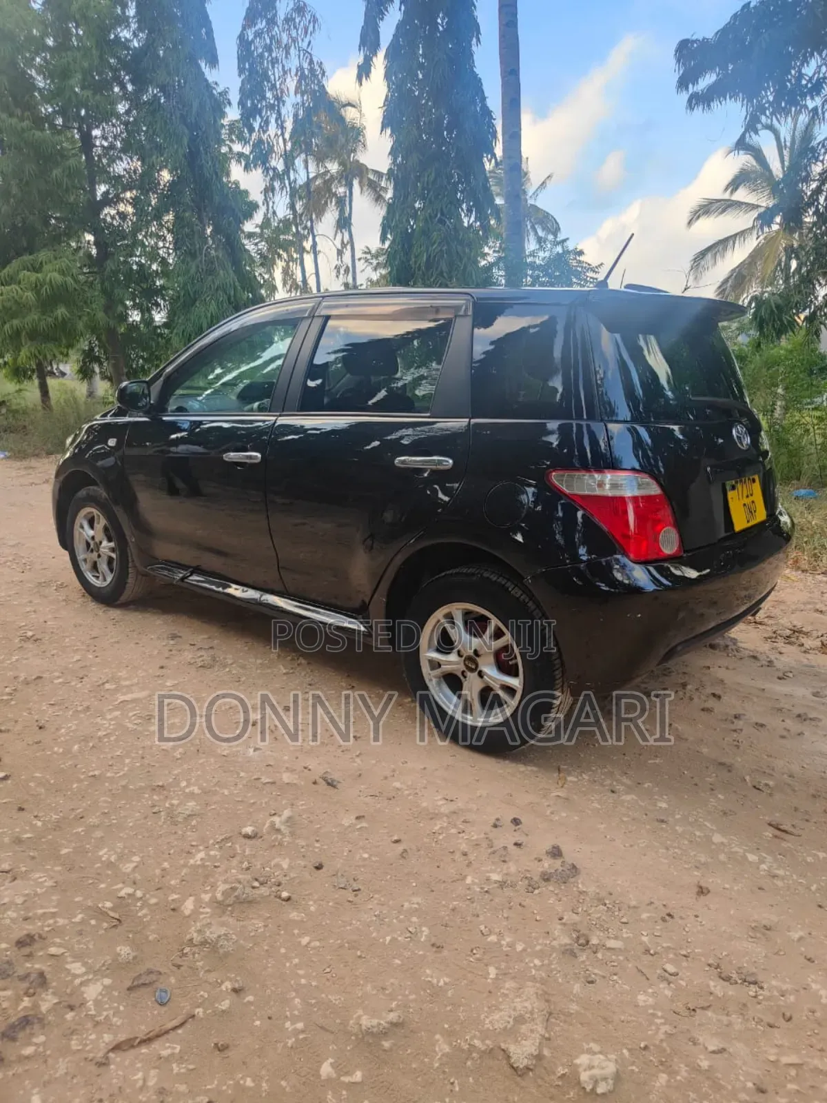 Toyota IST 2004 Black