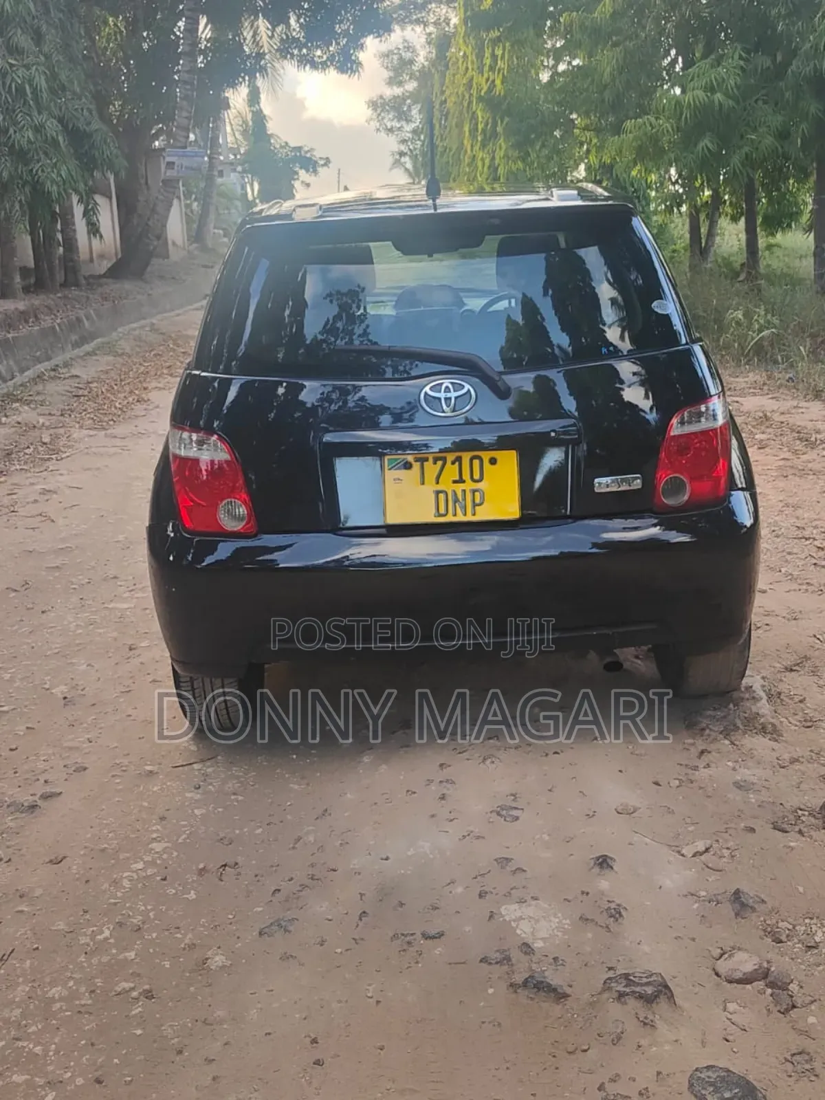 Toyota IST 2004 Black