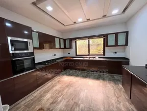 Furnished 4bdrm Villa in Masaki for rent