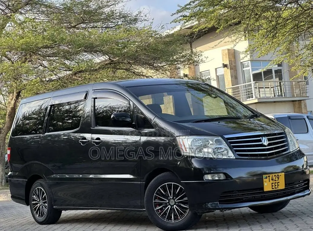 Toyota Alphard 2.4 Petrol AWD 2004 Black