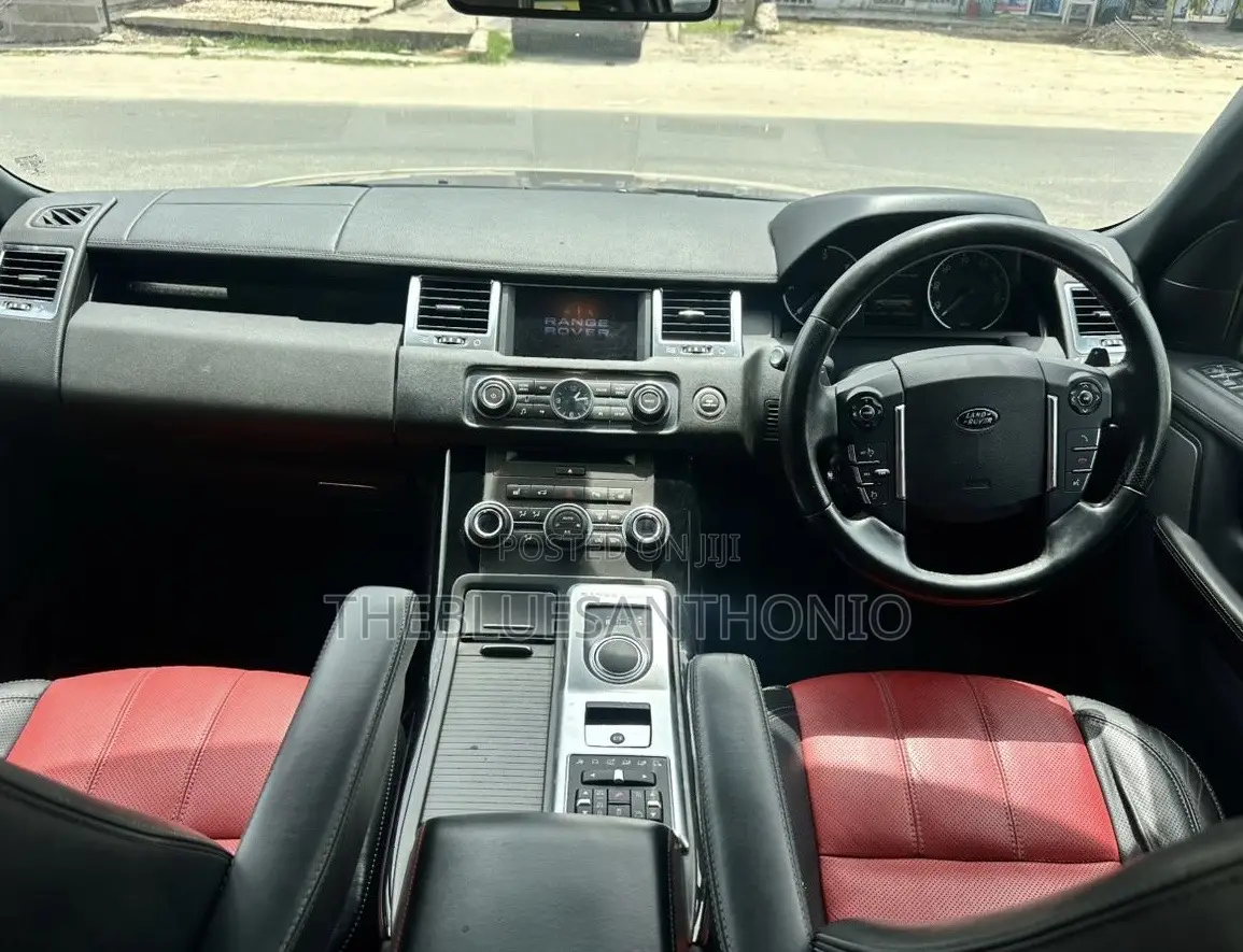 Land Rover Range Rover Sport 2012 Silver