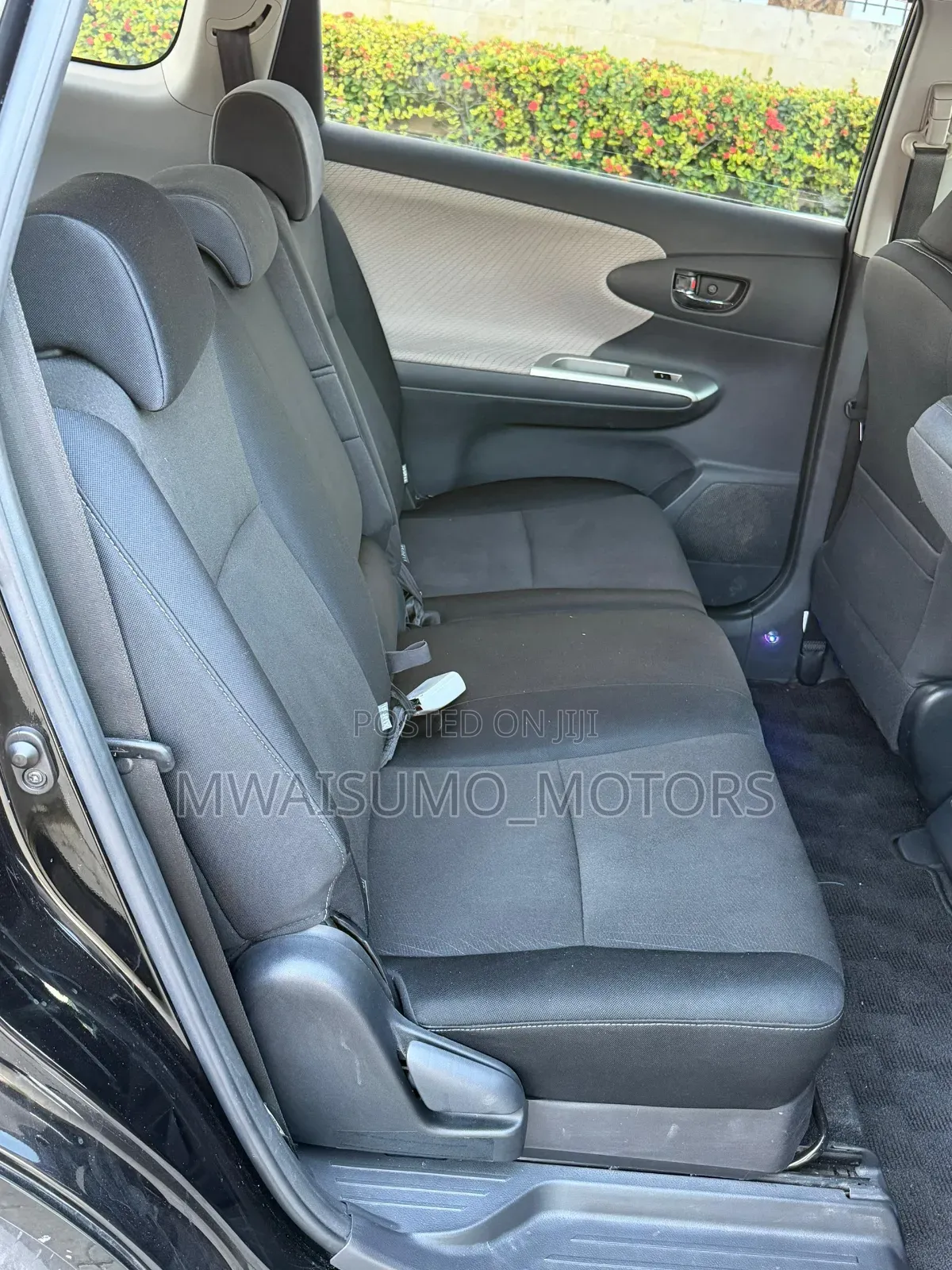 Toyota Wish 2010 Black