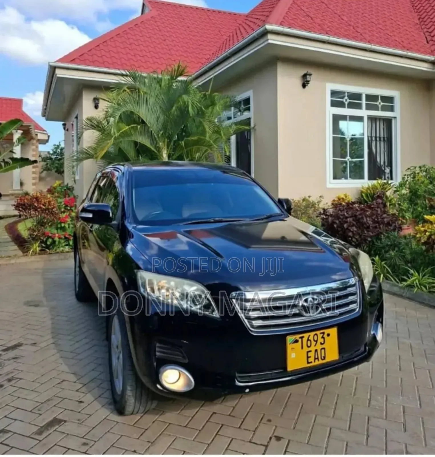 Toyota Vanguard 2011 Black
