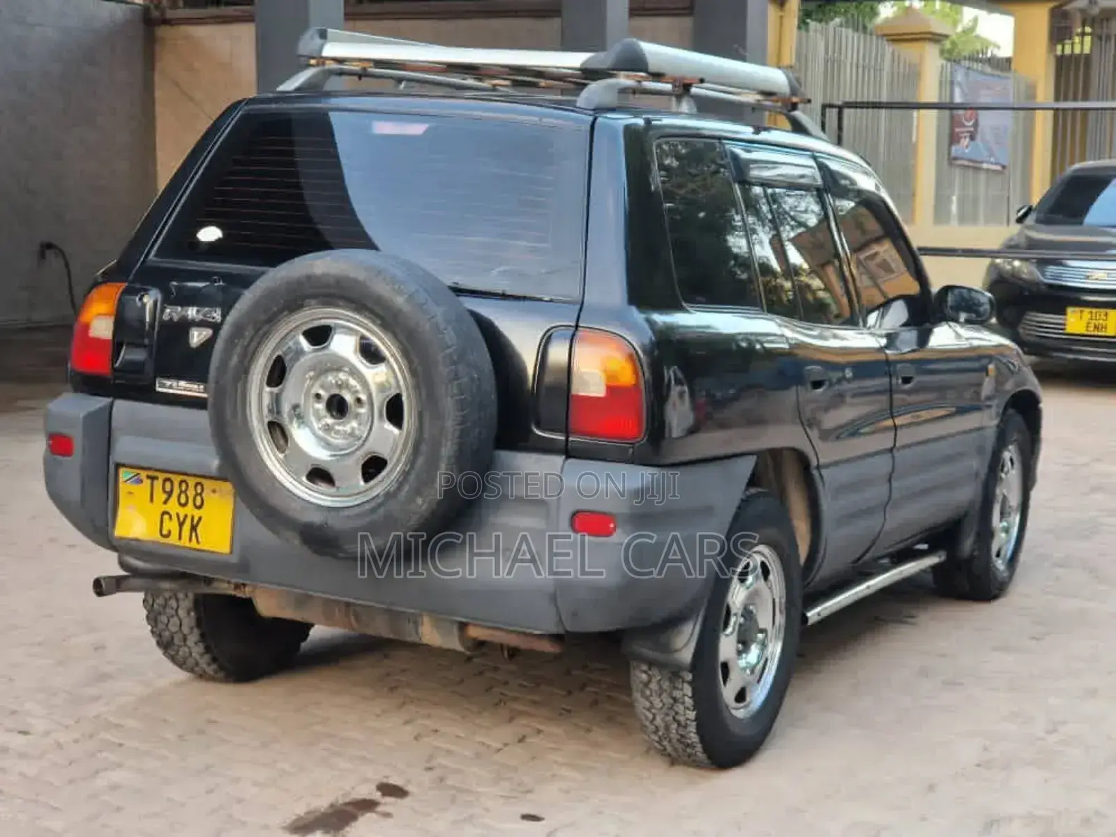 Toyota RAV4 1999 Black