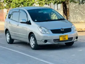 Toyota Corolla Spacio 2004 Silver