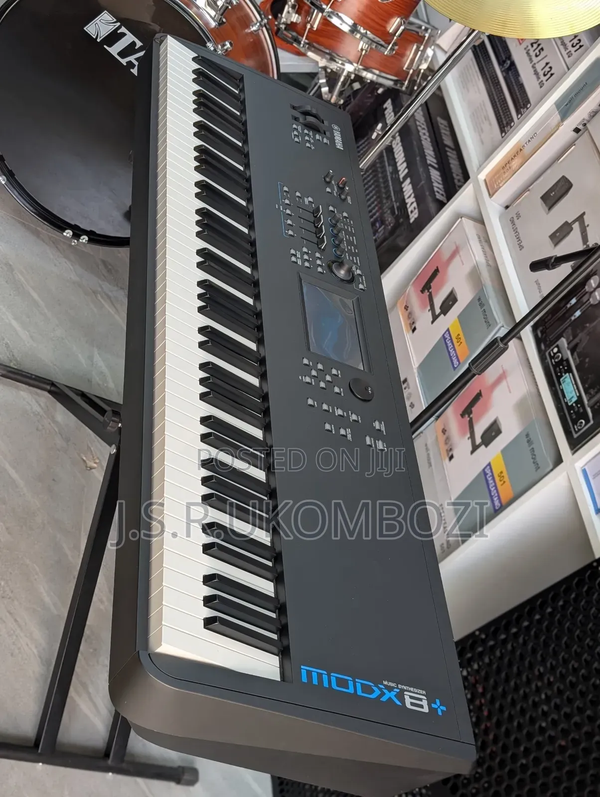 Yamaha Modx8+ 88-Key Synthesizer Professional