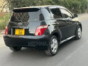 Toyota IST 2006 Black