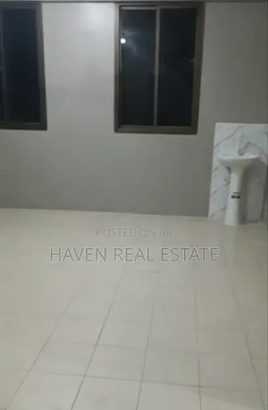 3bdrm Apartment in Kariakoo for sale