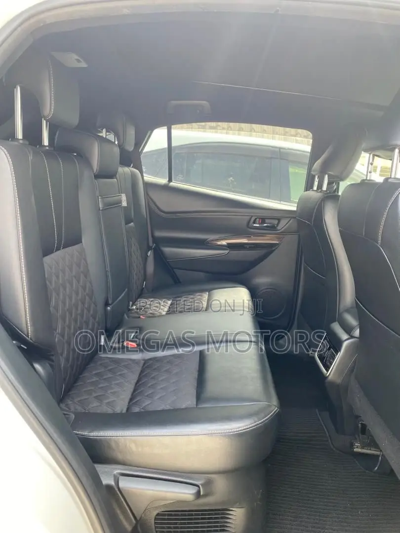 Toyota Harrier 2014 White