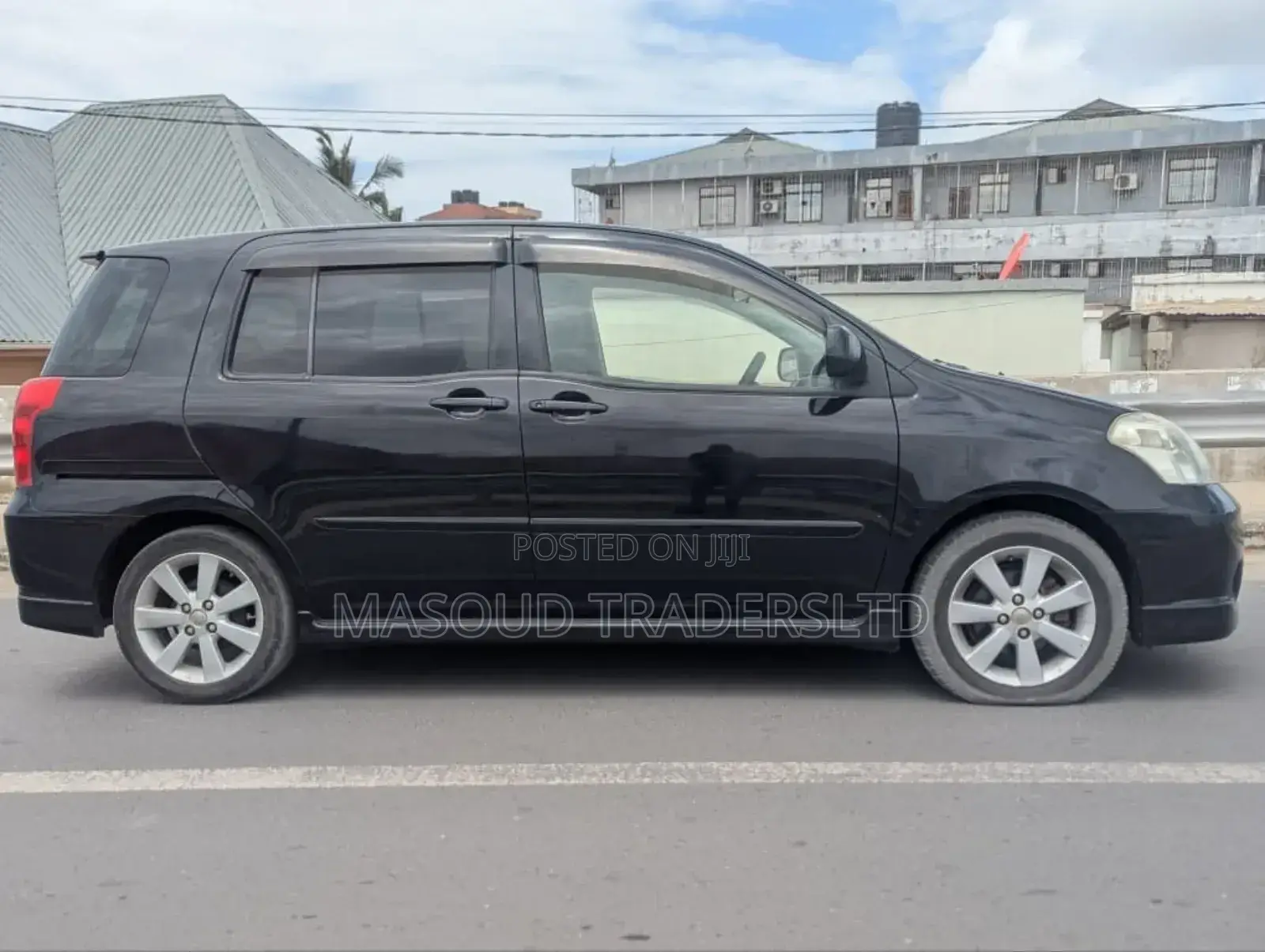 Toyota Raum 1.5 AWD 2004 Black