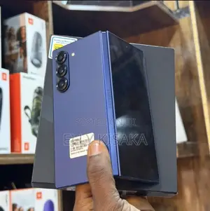 New Samsung Galaxy Z Fold6 256 GB Blue