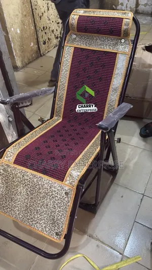 Portable and Comfortable Folding Chair Classic Design Kiti Cha Kukunja