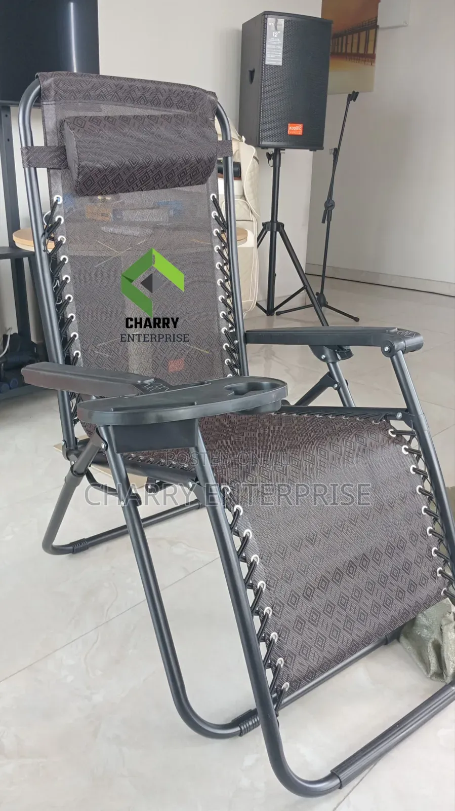 Portable and Comfortable Folding Chair Classic Design Kiti Cha Kukunja