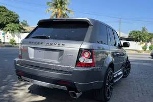 Land Rover Range Rover 2012 Gray