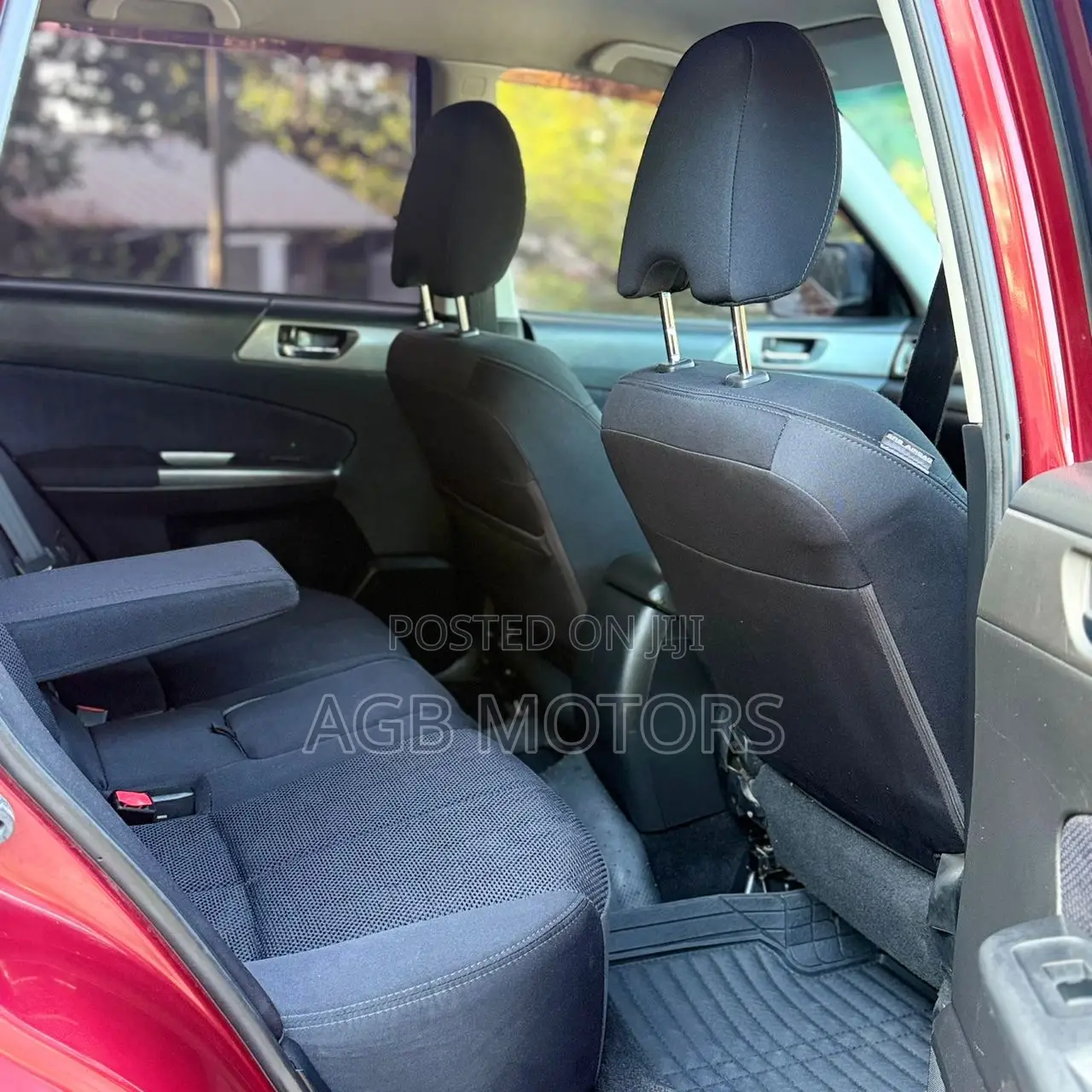 Subaru Forester 2.0D X 2011 Red