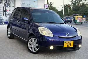 Mazda Verisa 2005 Blue