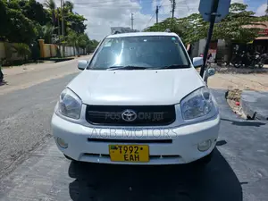 Toyota RAV4 1.8 2005 White