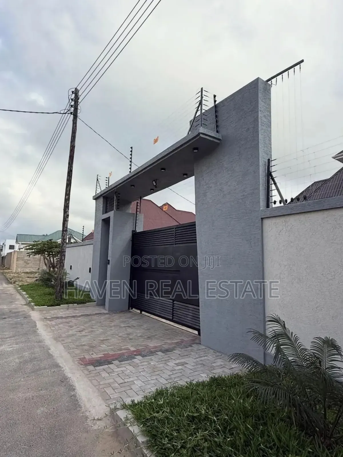 Furnished 4bdrm House in Bunju for sale
